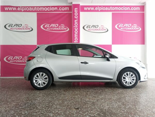 Renault Clio 1.5 Sport Edition - Image 9