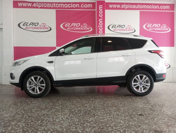 Ford Kuga 1.5 Ecotec 120 cv - Image 9