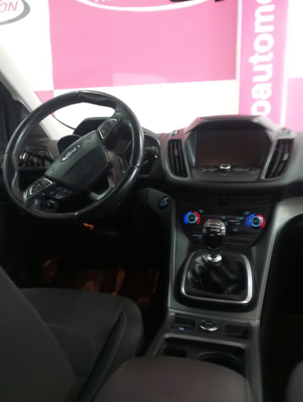 Ford Kuga 1.5 Ecotec 120 cv - Image 10
