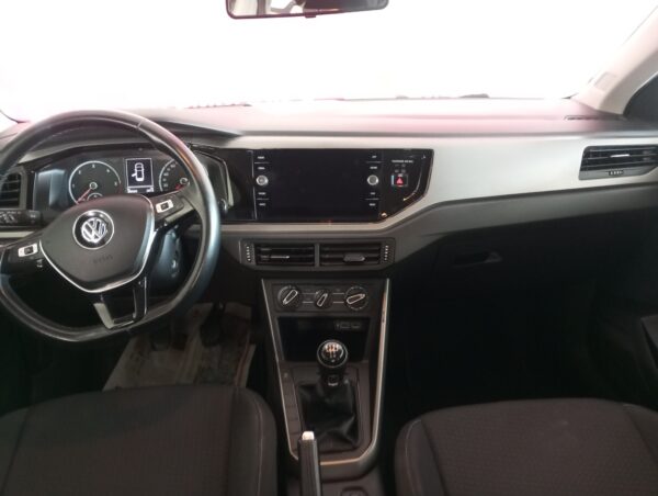 Volkswagen Polo 1.6 TDI Sport - Image 10