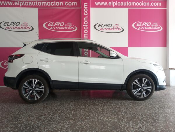Nissan Qashqai 4x4 Automático 150 cv - Image 8