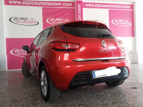 Renault Clio 1.5 Limited Sport - Image 6